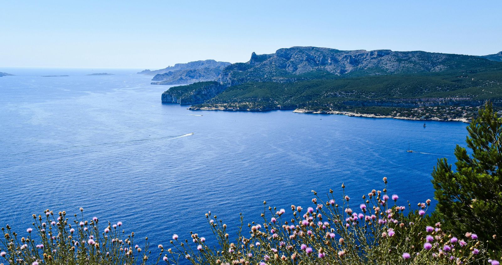 Présentation de blue lagon a hyeres location et appartement de vacances a hyeres depuis 2000. 02