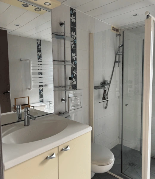 Blue Lagon vacacnes a hyeres vu sur mer photo de présentation 01