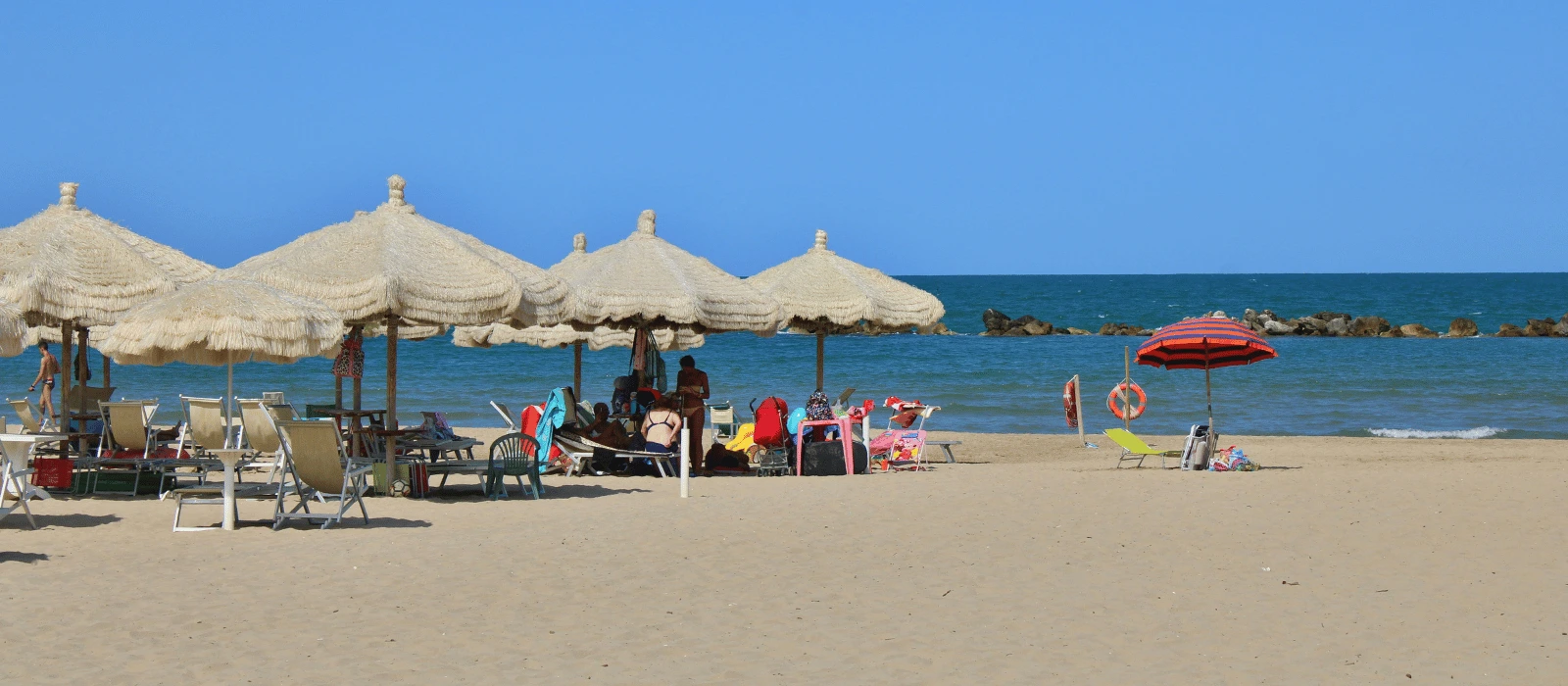 Activité visiter les plage de hyeres et des alentours